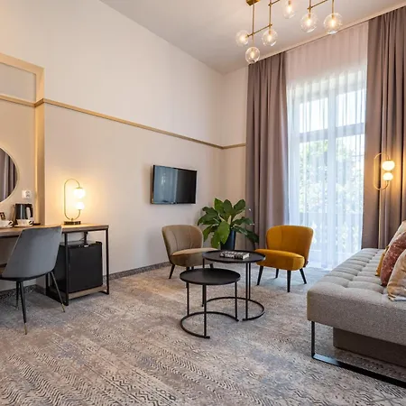 Hotel Mr67 Mayera Rapaporta 4*