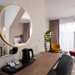 Mr67 Mayera Rapaporta Hotel