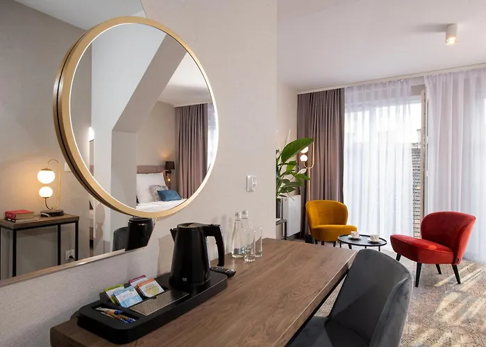 Mr67 Mayera Rapaporta Hotel