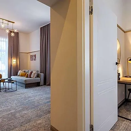 Mr67 Mayera Rapaporta Hotel 4*